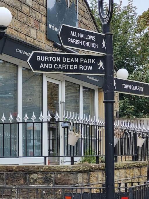 Soleo Cottage Kirkburton Bagian luar foto